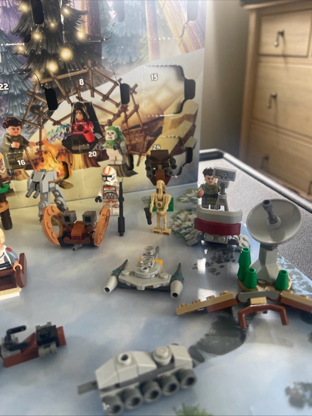 LEGO Star Wars: Advent Calendar 2023 (75366) Pre Owned Appears Complete W/Box - Picture 6 of 14